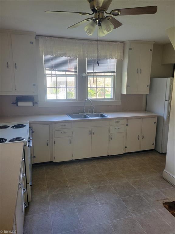 512 West Murphy Street Madison, NC 27025 - Photo 5 of 7 Kitchen