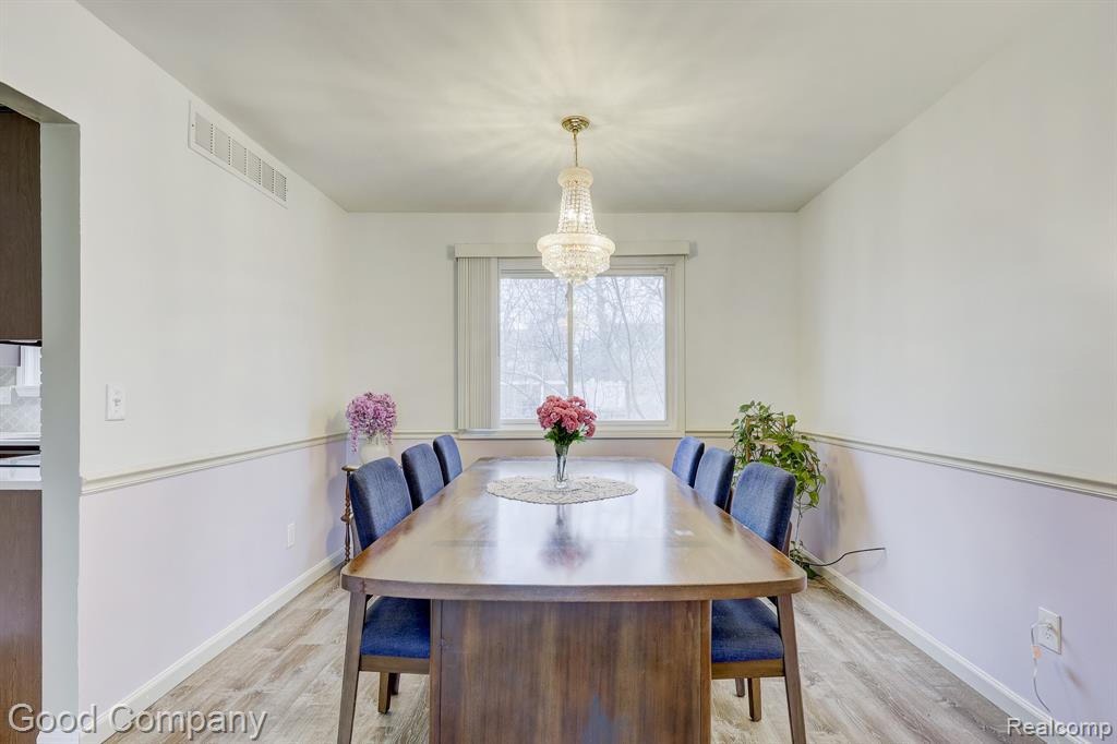 42293 Saltz Road Canton, MI 48187 - Photo 8 of 62