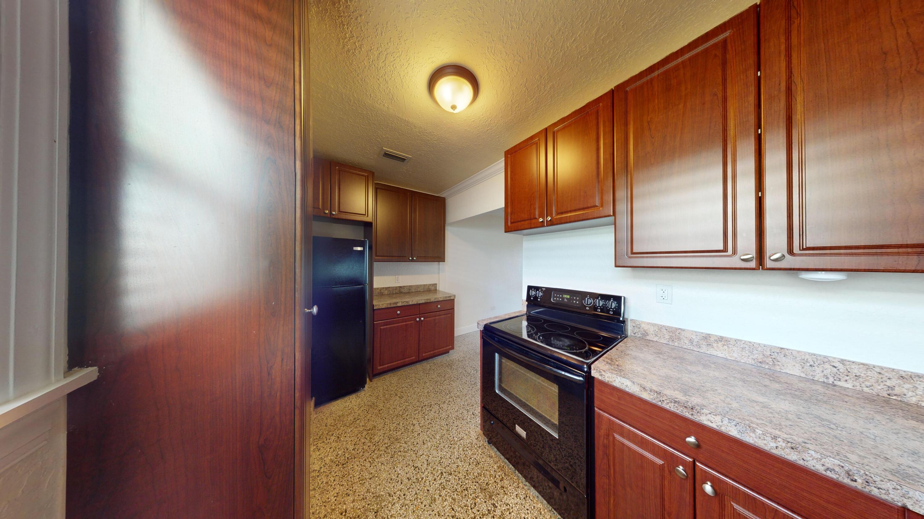 343 Bamboo Road, Unit 2 Palm Beach Shores, FL 33404 - Photo 5 of 10 343-Bamboo-Rd-Apt-2--11142024_111018