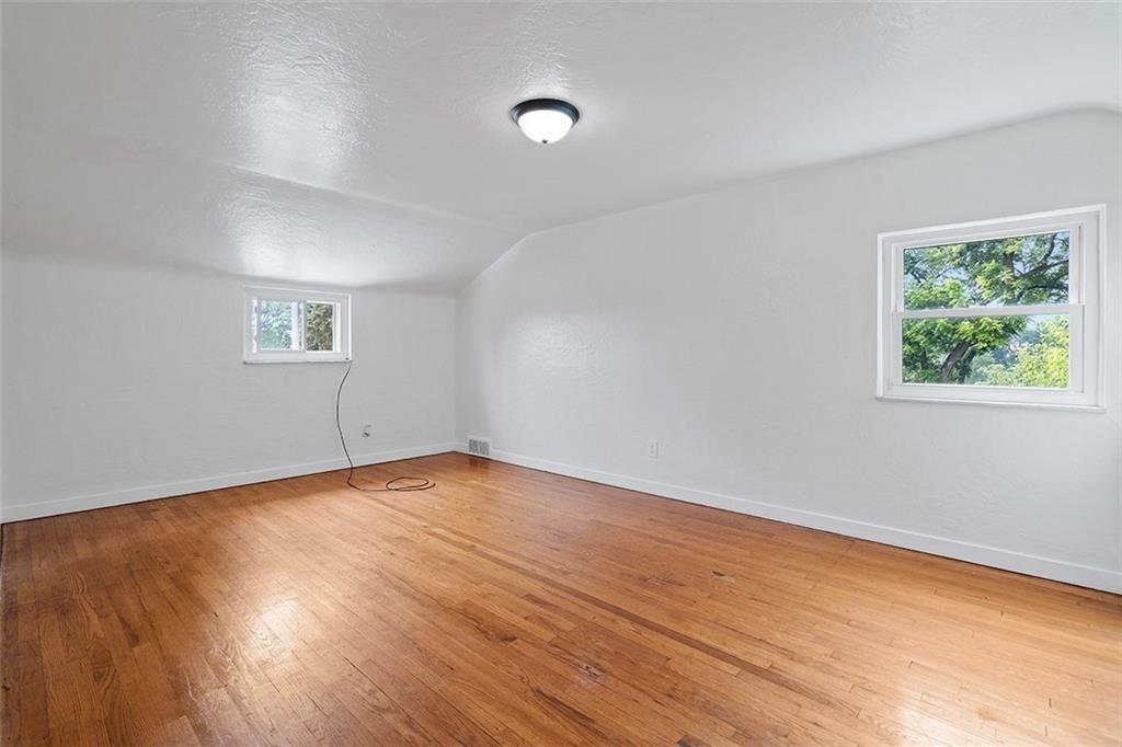 3529 Oakleaf Road Pittsburgh, PA 15227 - Photo 17 of 34 Gallery Image 17