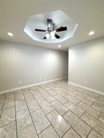 $1,700 | 5763 Westover Street, Houston, TX 77033