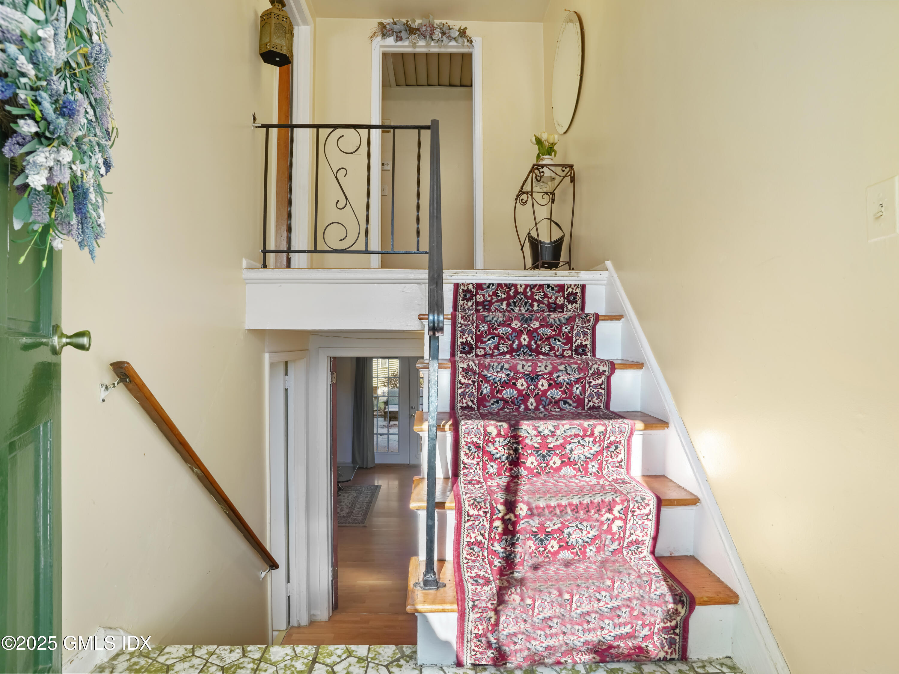 48 Meyer Place Riverside, CT 06878 - Photo 13 of 24 Entrance