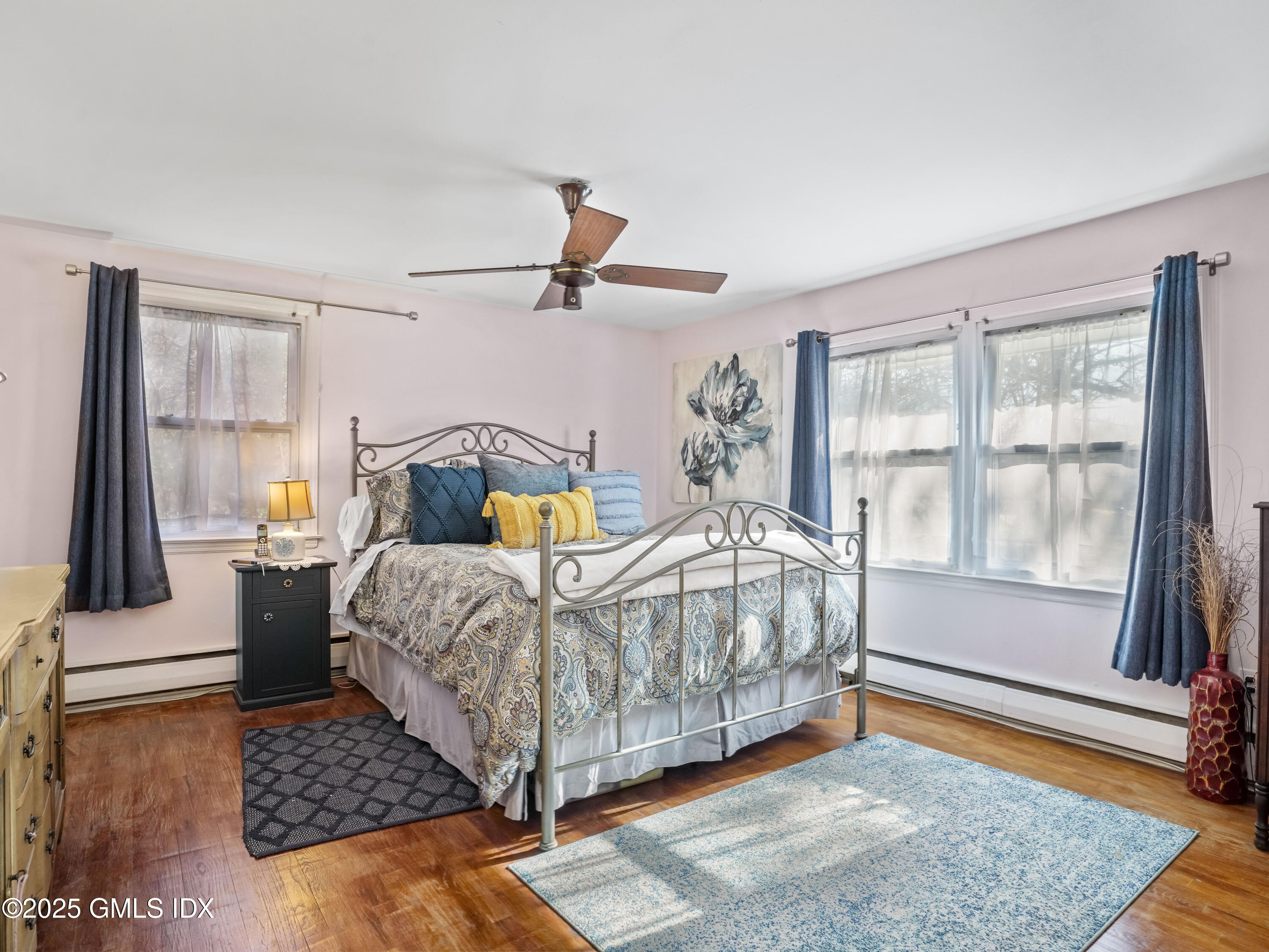 48 Meyer Place Riverside, CT 06878 - Photo 9 of 24 Primary Bedroom