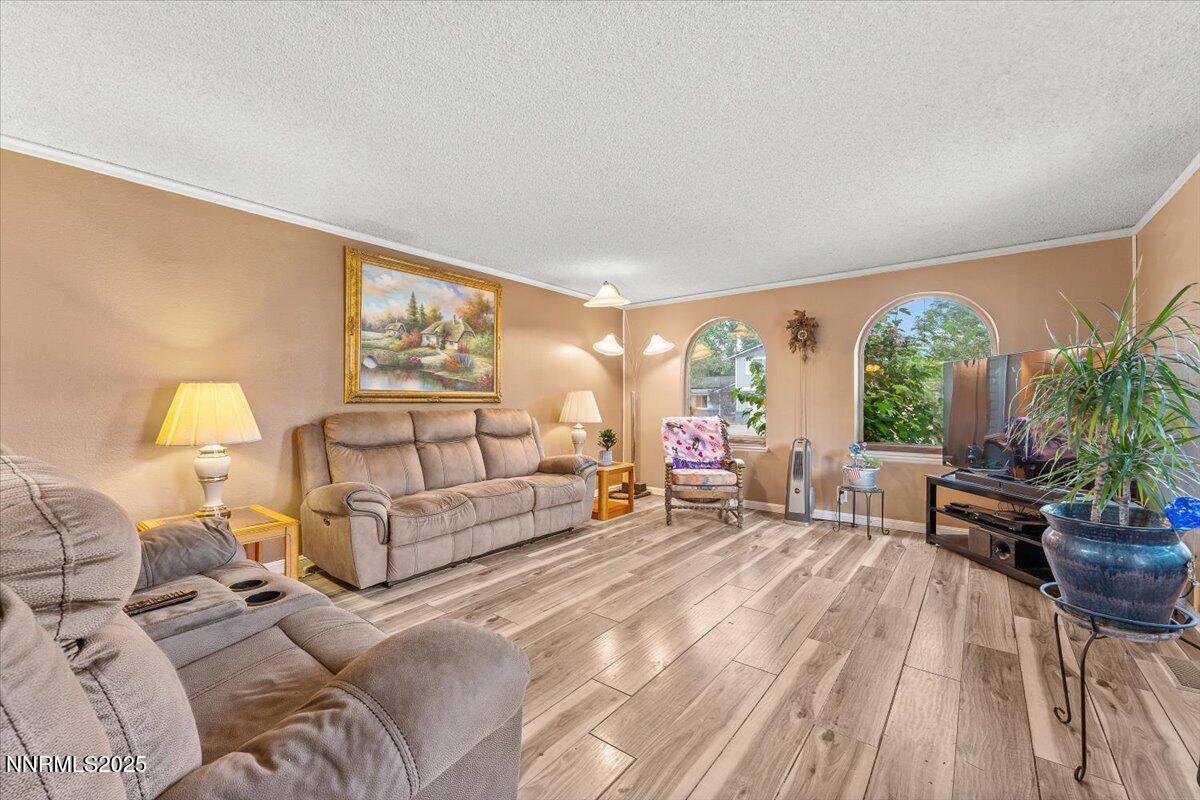 4415 Leche Way Reno, NV 89502 - Photo 6 of 36 06-4415 Leche Way Sparks NV 89502-6
