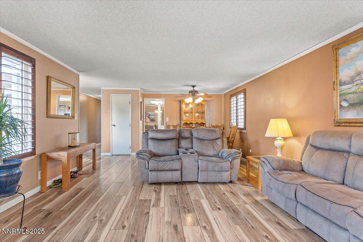 4415 Leche Way Reno, NV 89502 - Photo 9 of 36 09-4415 Leche Way Sparks NV 89502-9