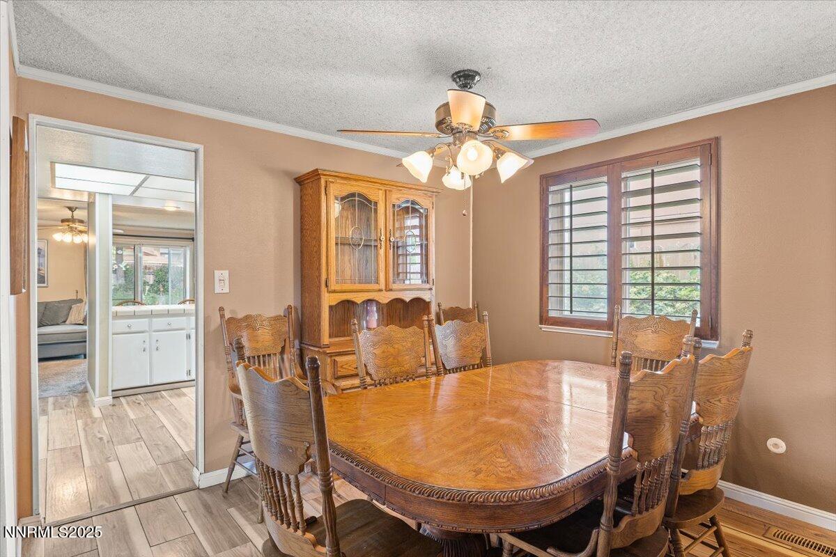 4415 Leche Way Reno, NV 89502 - Photo 10 of 36 10-4415 Leche Way Sparks NV 89502-10