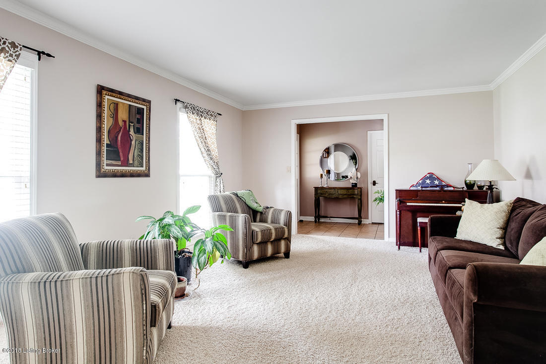 10808 Falkirk Rd-6
