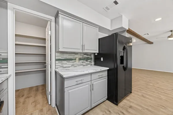 $370,000 | 9611 Highmeadow Drive, Houston, TX 77063