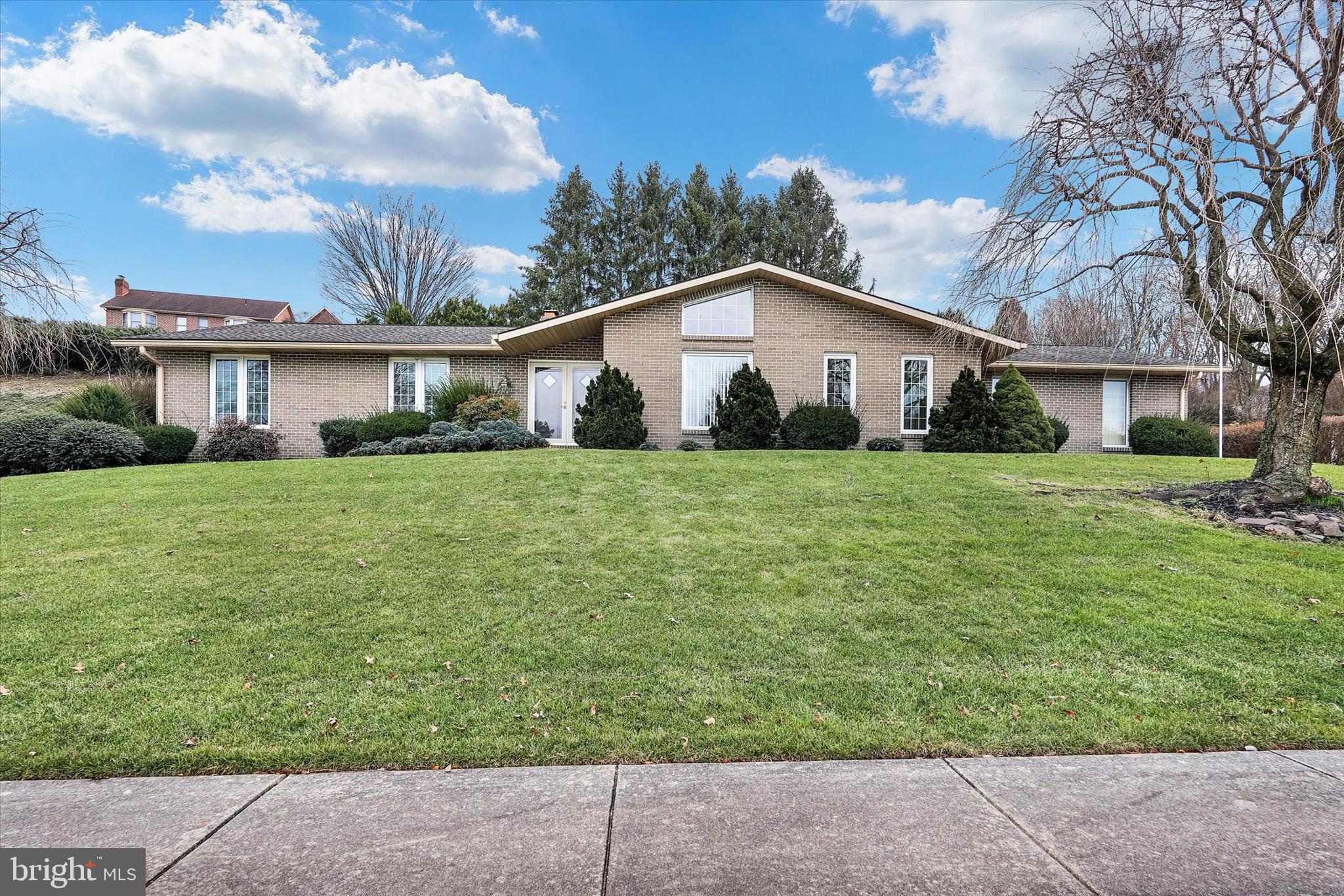3600 Kingston Road York, PA 17402 - Photo 1 of 34 Gallery Image 1