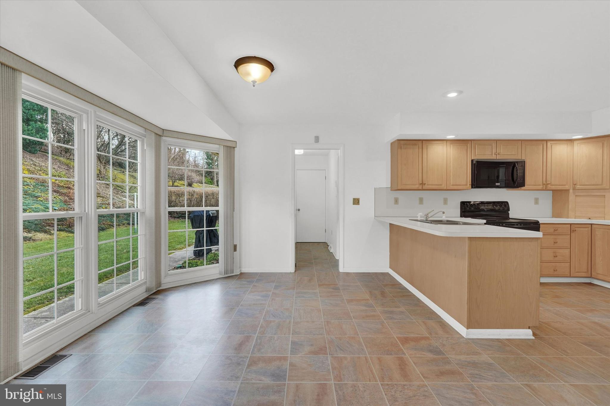 3600 Kingston Road York, PA 17402 - Photo 11 of 34 Gallery Image 11
