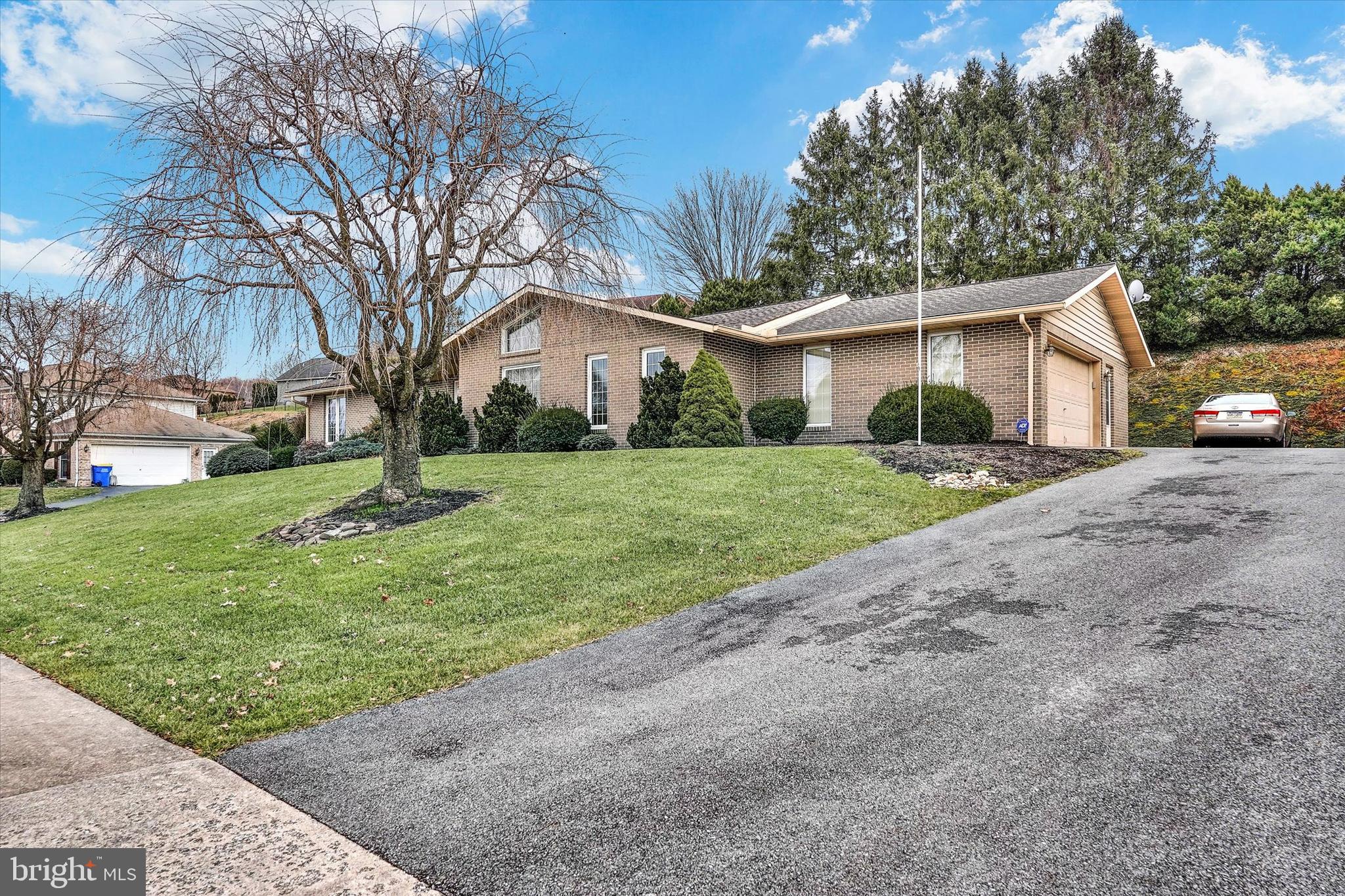 3600 Kingston Road York, PA 17402 - Photo 2 of 34 Gallery Image 2