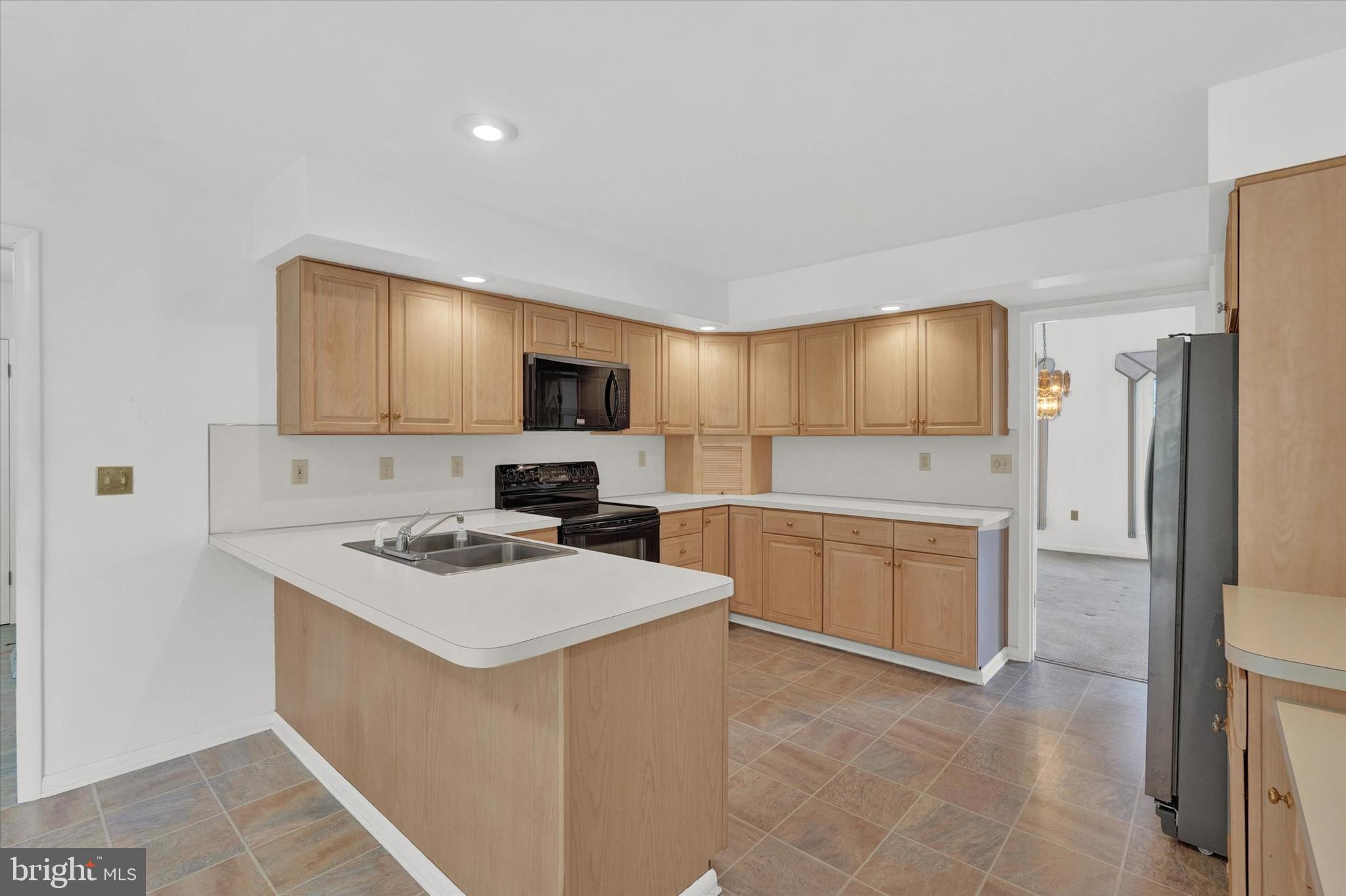 3600 Kingston Road York, PA 17402 - Photo 8 of 34 Gallery Image 8
