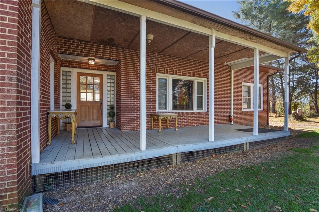 2107 Locust Grove Road Westfield, NC 27053 - Photo 2 of 40 Front porch