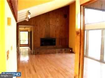 343 Rte 73 Voorhees, NJ 08043 - Photo 2 of 12 Living Room