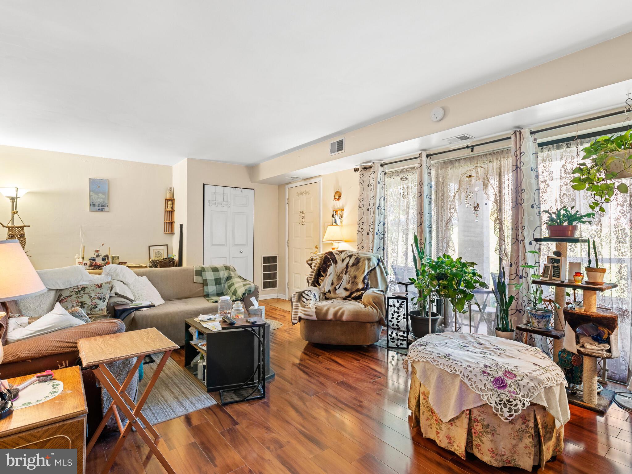 211 Providence Forge Road Royersford, PA 19468 - Photo 4 of 18 Gallery Image 4