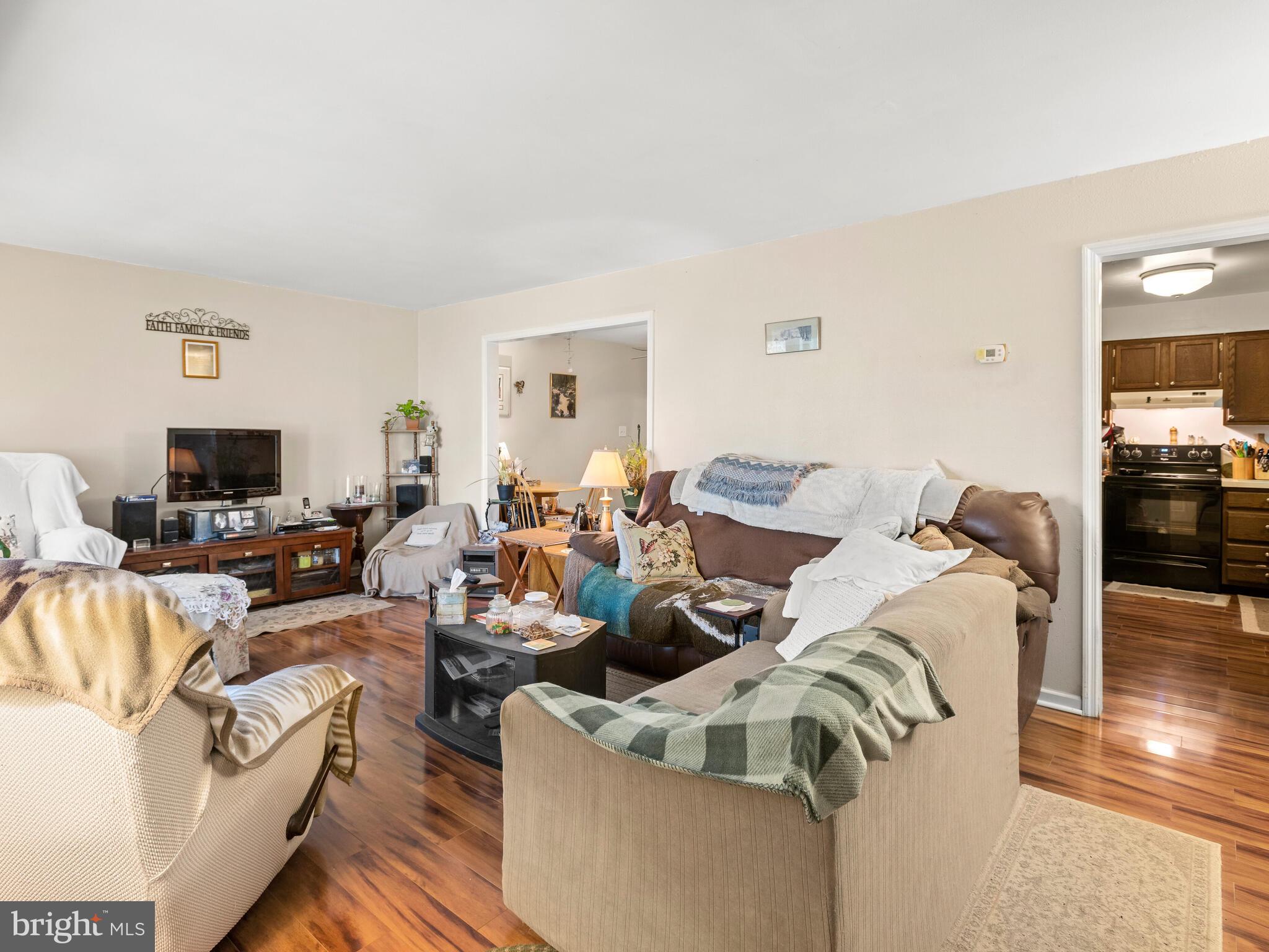 211 Providence Forge Road Royersford, PA 19468 - Photo 5 of 18 Gallery Image 5