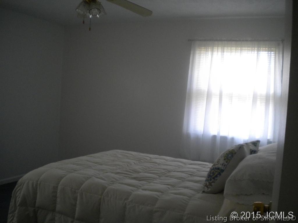 319 Greenbriar Road Hanover, IN 47243 - Photo 5 of 7