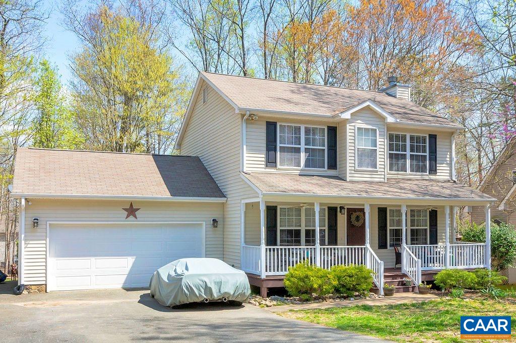 13 Stonewall Road Palmyra, VA 22963 - Photo 32 of 45 a front view of a house with garden