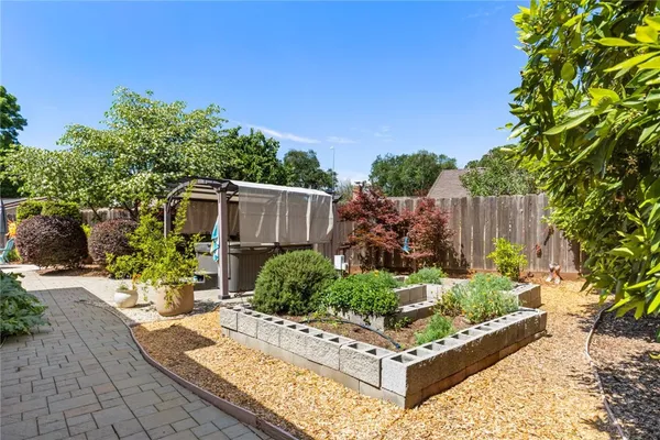 $529,000 | 2 Vermillion Circle, Chico, CA 95928