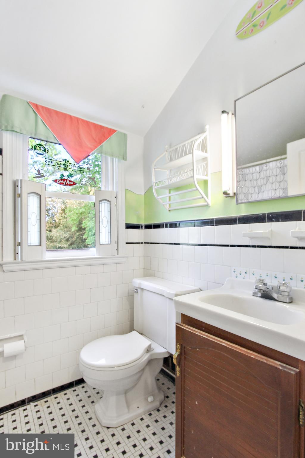 416 Milford Mill Road Baltimore, MD 21208 - Photo 20 of 24 Full bathroom in upstairs hallway