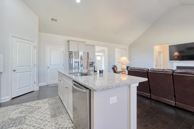 $378,000 | 699 Ridgeville Crossing Drive, Inman, SC 29349