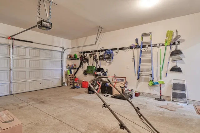 $378,000 | 699 Ridgeville Crossing Drive, Inman, SC 29349