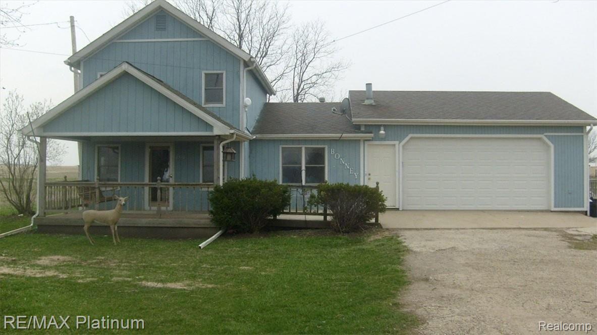 8510 Walworth Road Bancroft, MI 48414 - Photo 3 of 12 realcomp pics 001.jpg