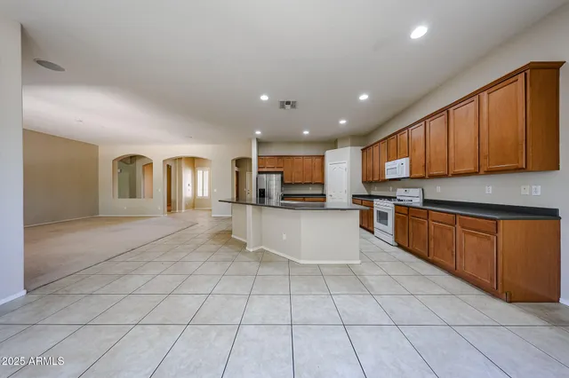 $2,500 | 3454 East Sparrow Place, Chandler, AZ 85286