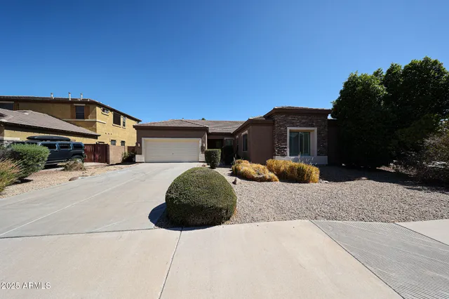 $2,500 | 3454 East Sparrow Place, Chandler, AZ 85286