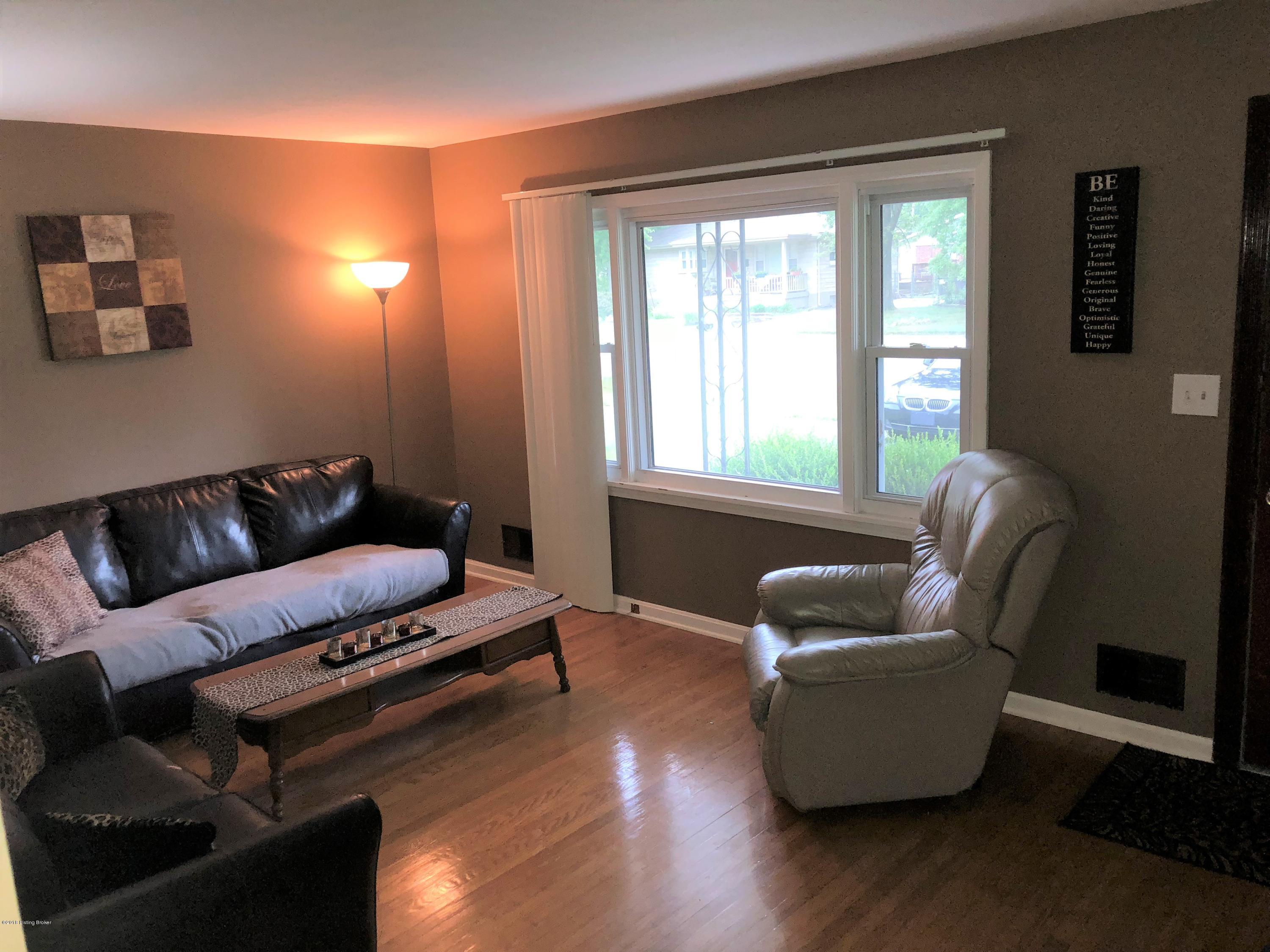 3607 Tarragon Road Louisville, KY 40219 - Photo 2 of 37 Tarragon2
