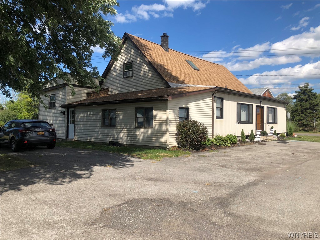 4759 Saunders Settlement Road Cambria, NY 14094 - Photo 3 of 49