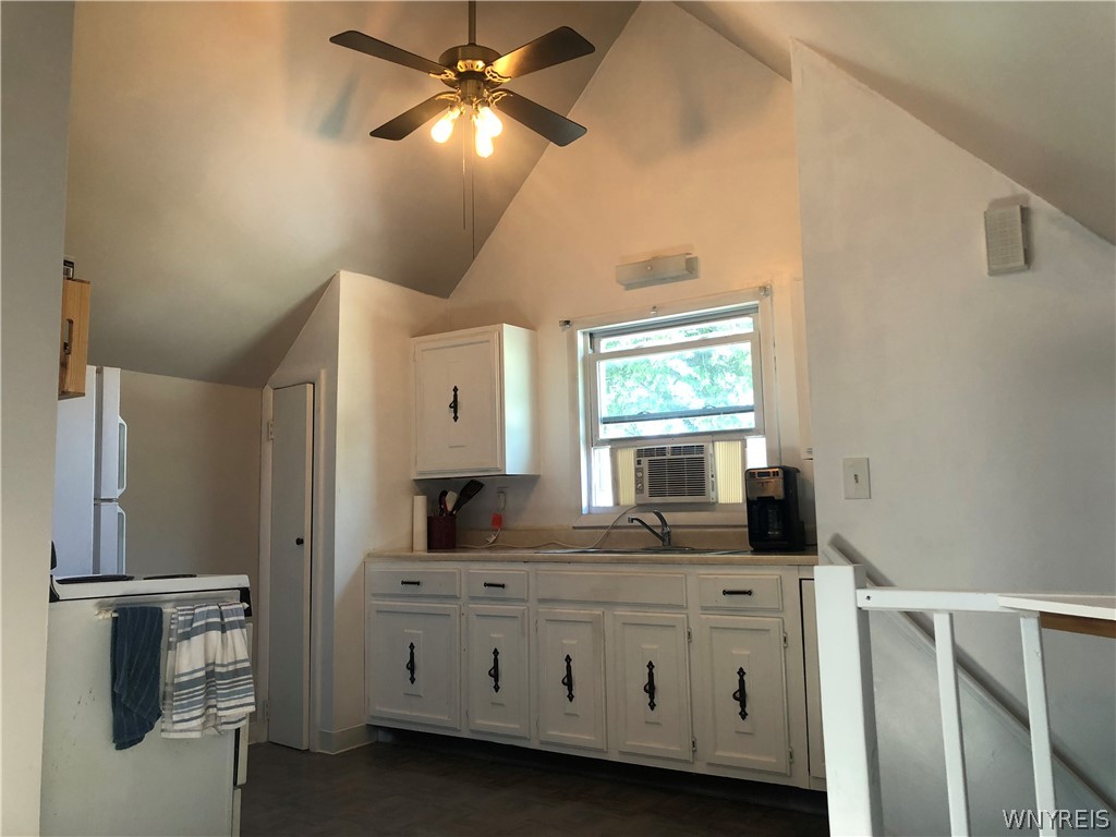 4759 Saunders Settlement Road Cambria, NY 14094 - Photo 38 of 49