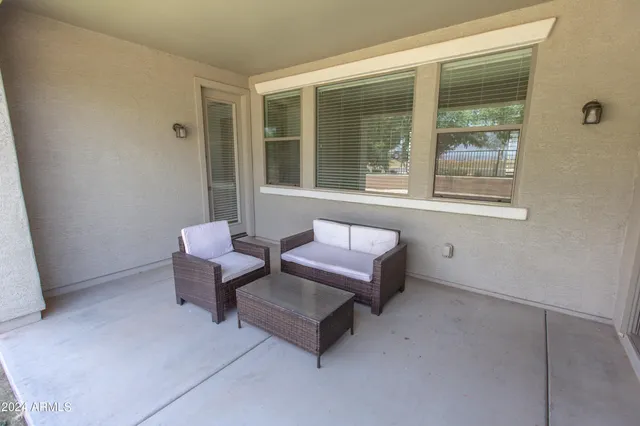 $2,400 | 21382 East Lords Court, Queen Creek, AZ 85142