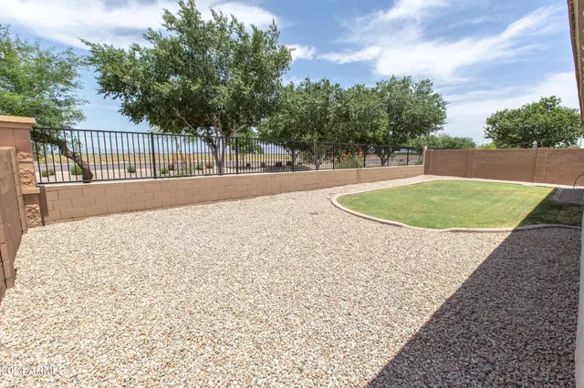 $2,400 | 21382 East Lords Court, Queen Creek, AZ 85142