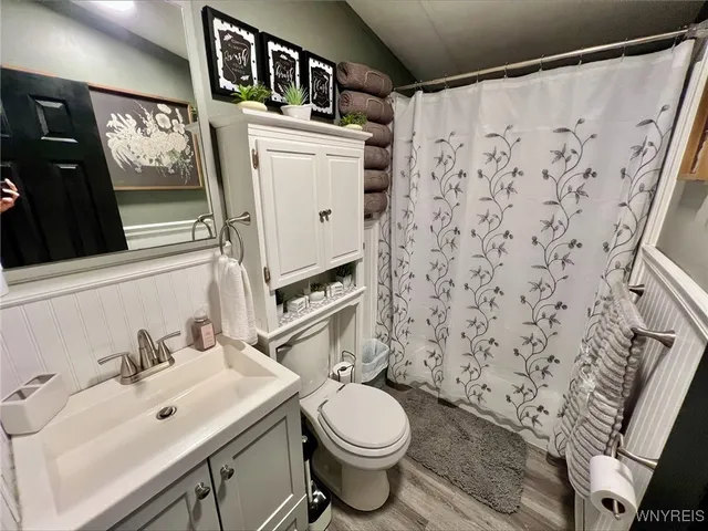 $52,900 | 263 Crestwood Court East, Lockport, NY 14094