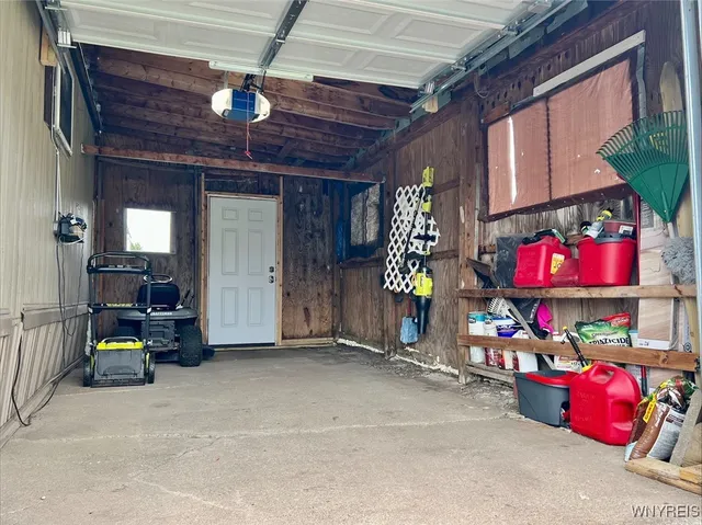 $52,900 | 263 Crestwood Court East, Lockport, NY 14094