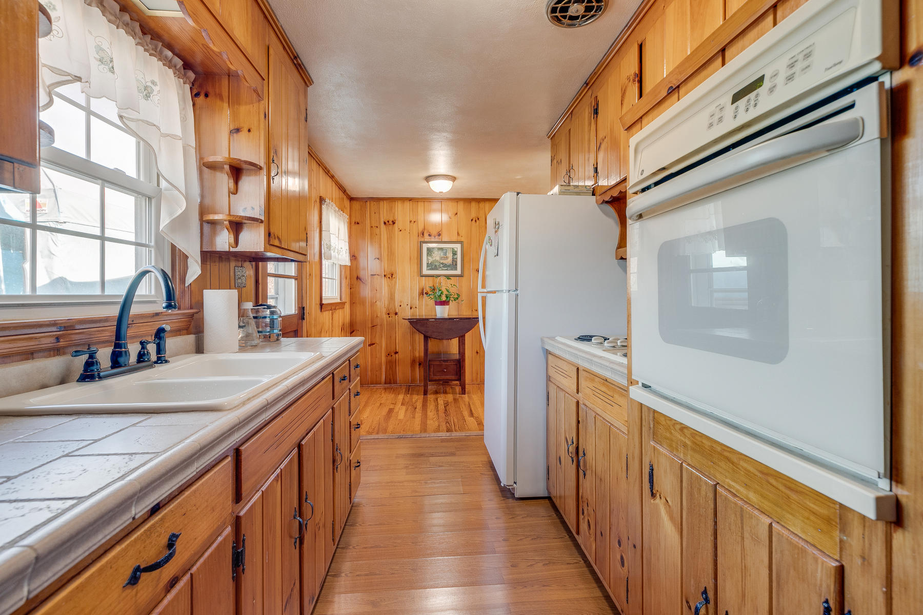 108 Walnut Road Bristol, TN 37620 - Photo 17 of 34 017