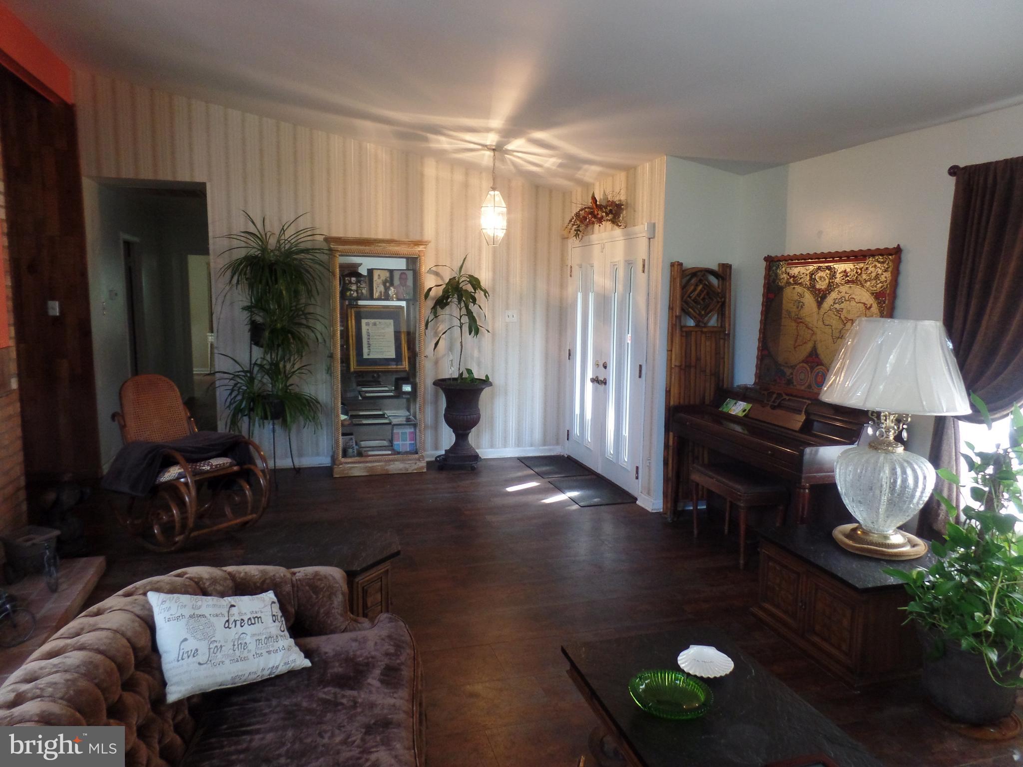528 Four Mile Branch Road Sicklerville, NJ 08081 - Photo 6 of 21 Gallery Image 6
