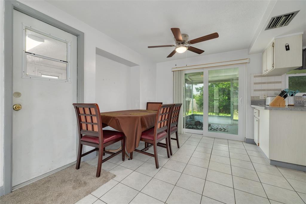 10831 Kingsbridge Road Port Richey, FL 34668 - Photo 10 of 24 Gallery Image 10