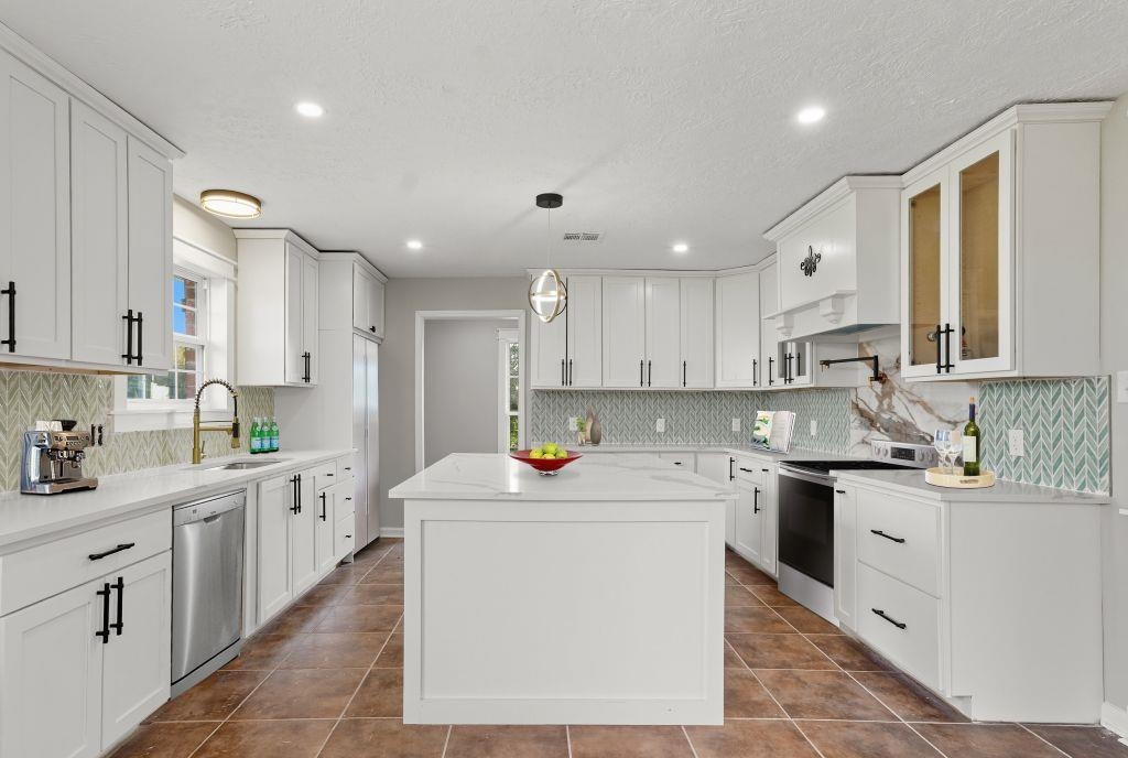 119 Country Lane Lake Charles, LA 70607 - Photo 6 of 30