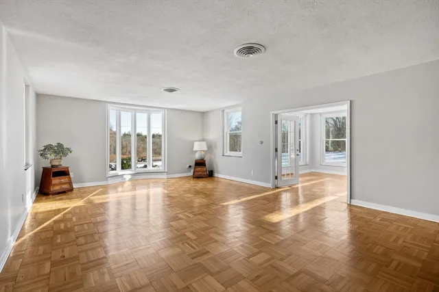 $700,000 | 603 Glendale Road, Wilbraham, MA 01095