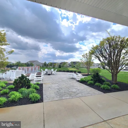 $595,000 | 420 Winterberry Drive, Middletown, DE 19709