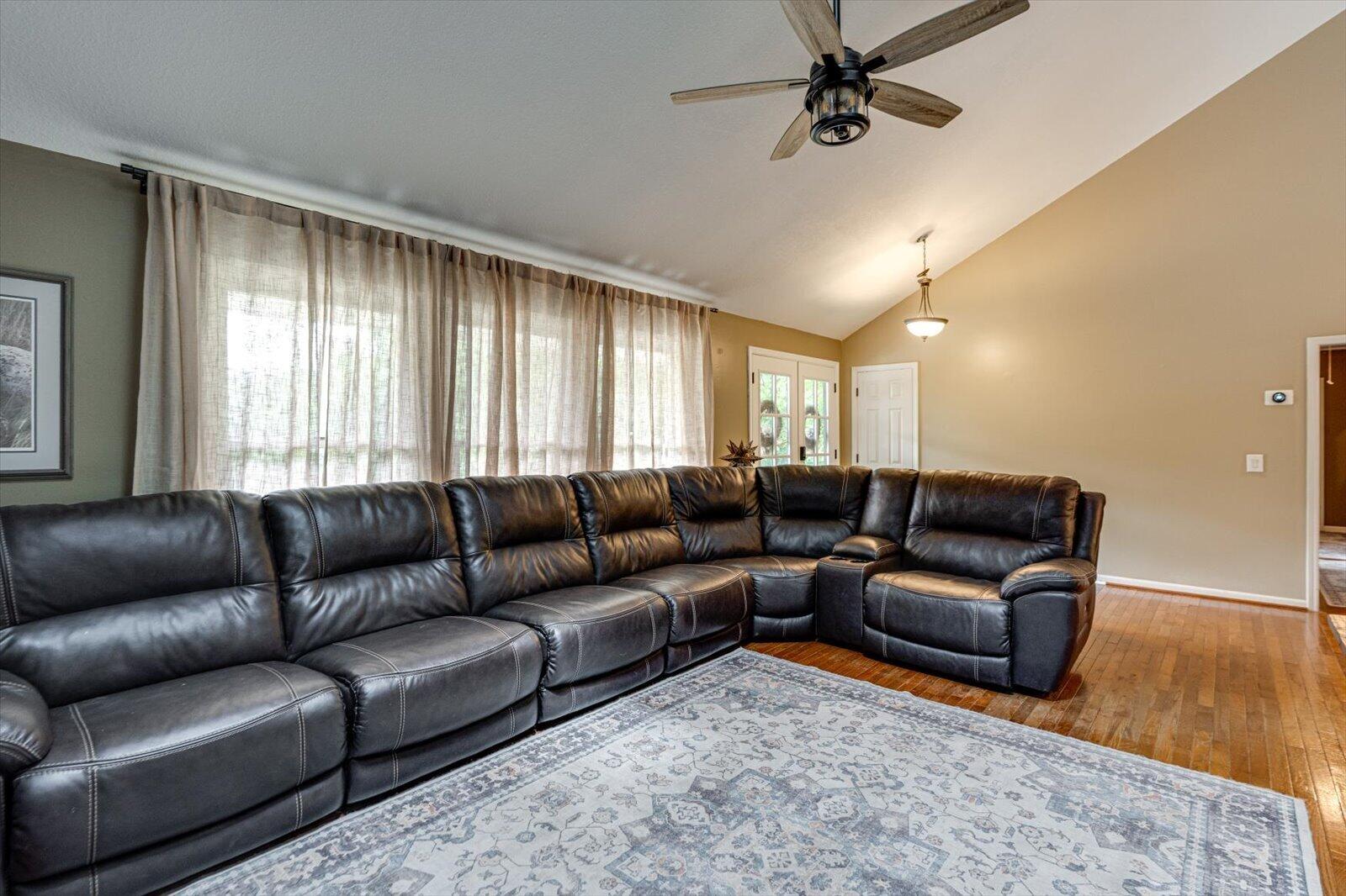 9302 Rockshire Lane Chattanooga, TN 37421 - Photo 10 of 40 10-9302 Rockshire-10
