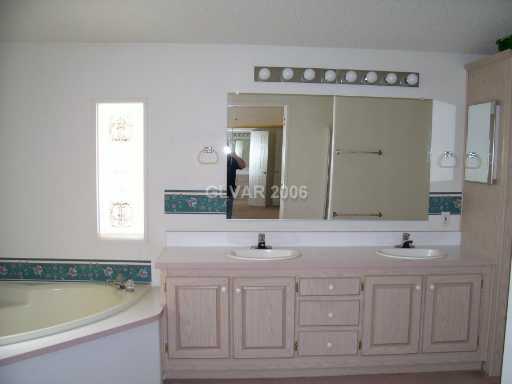 1050 Piltz Road Pahrump, NV 89060 - Photo 5 of 8 Other.