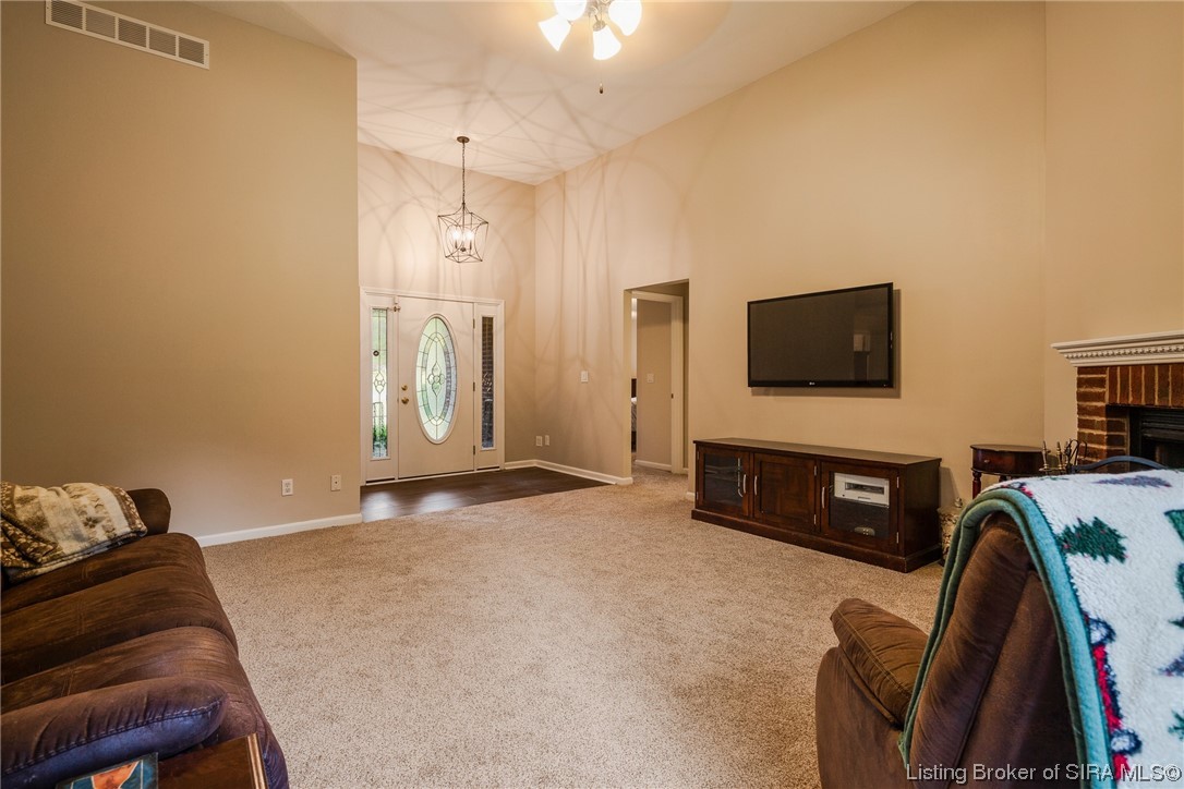 6937 Old Vincennes Road Floyds Knobs, IN 47119 - Photo 28 of 60