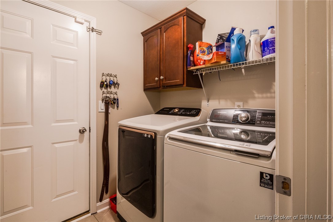 6937 Old Vincennes Road Floyds Knobs, IN 47119 - Photo 35 of 60