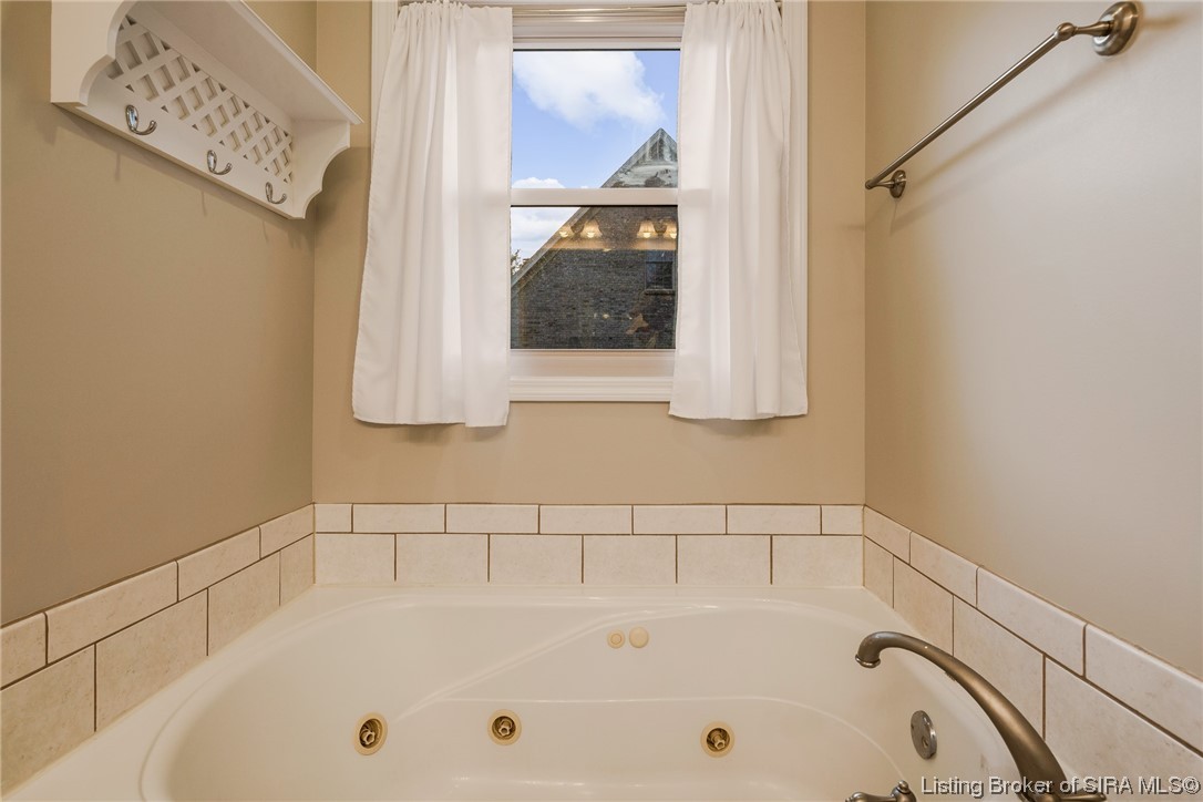 6937 Old Vincennes Road Floyds Knobs, IN 47119 - Photo 43 of 60