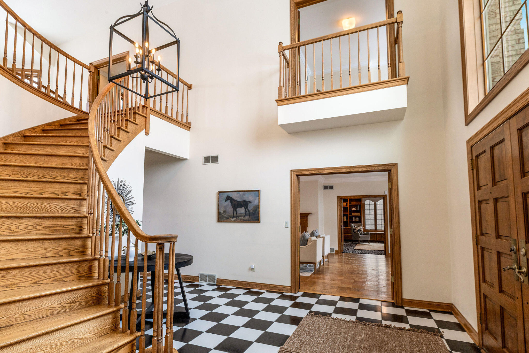 9500 North Valley Hill Road River Hills, WI 53217 - Photo 14 of 35 Grand Foyer