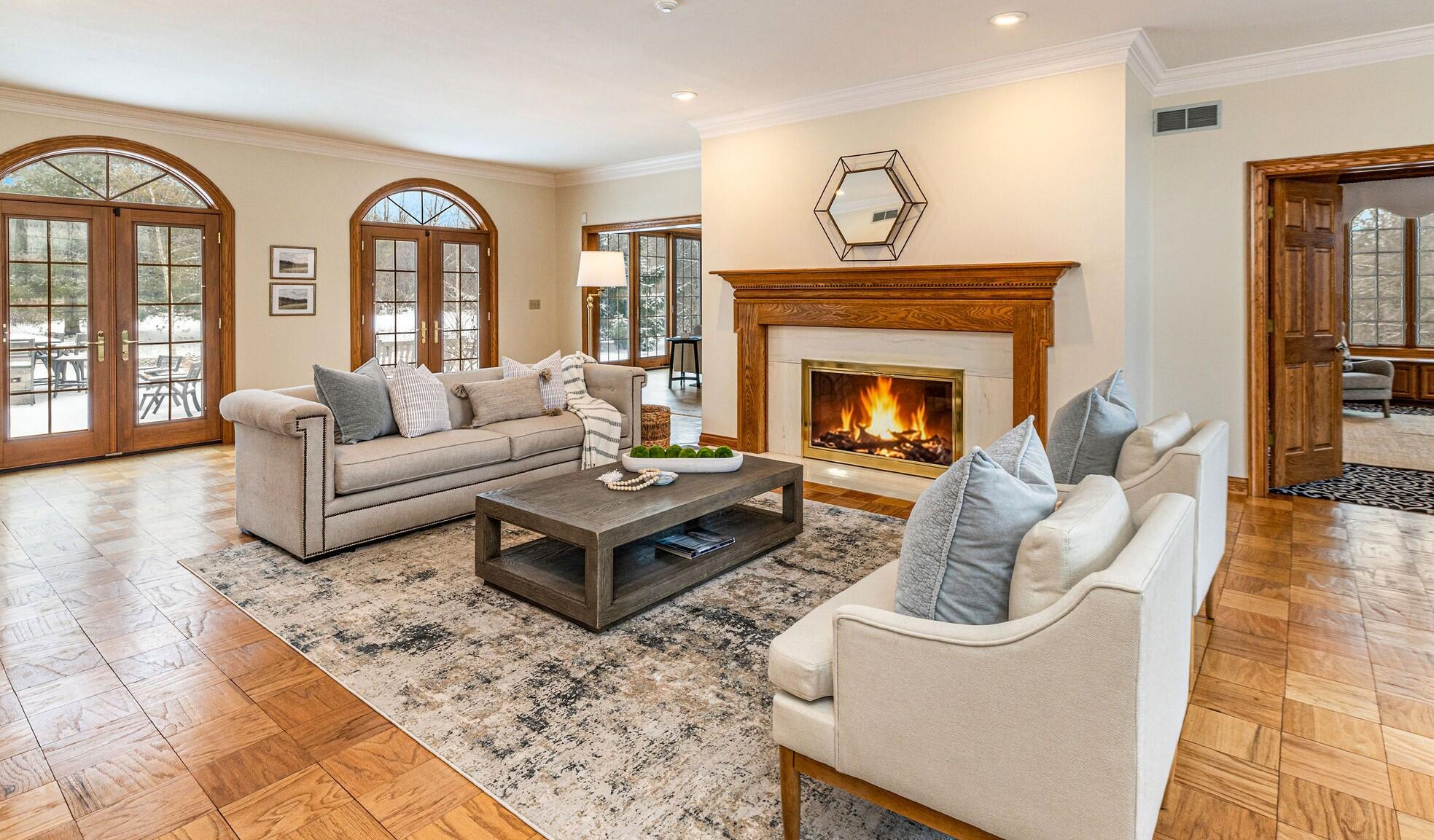 9500 North Valley Hill Road River Hills, WI 53217 - Photo 9 of 35 Formal Living Room