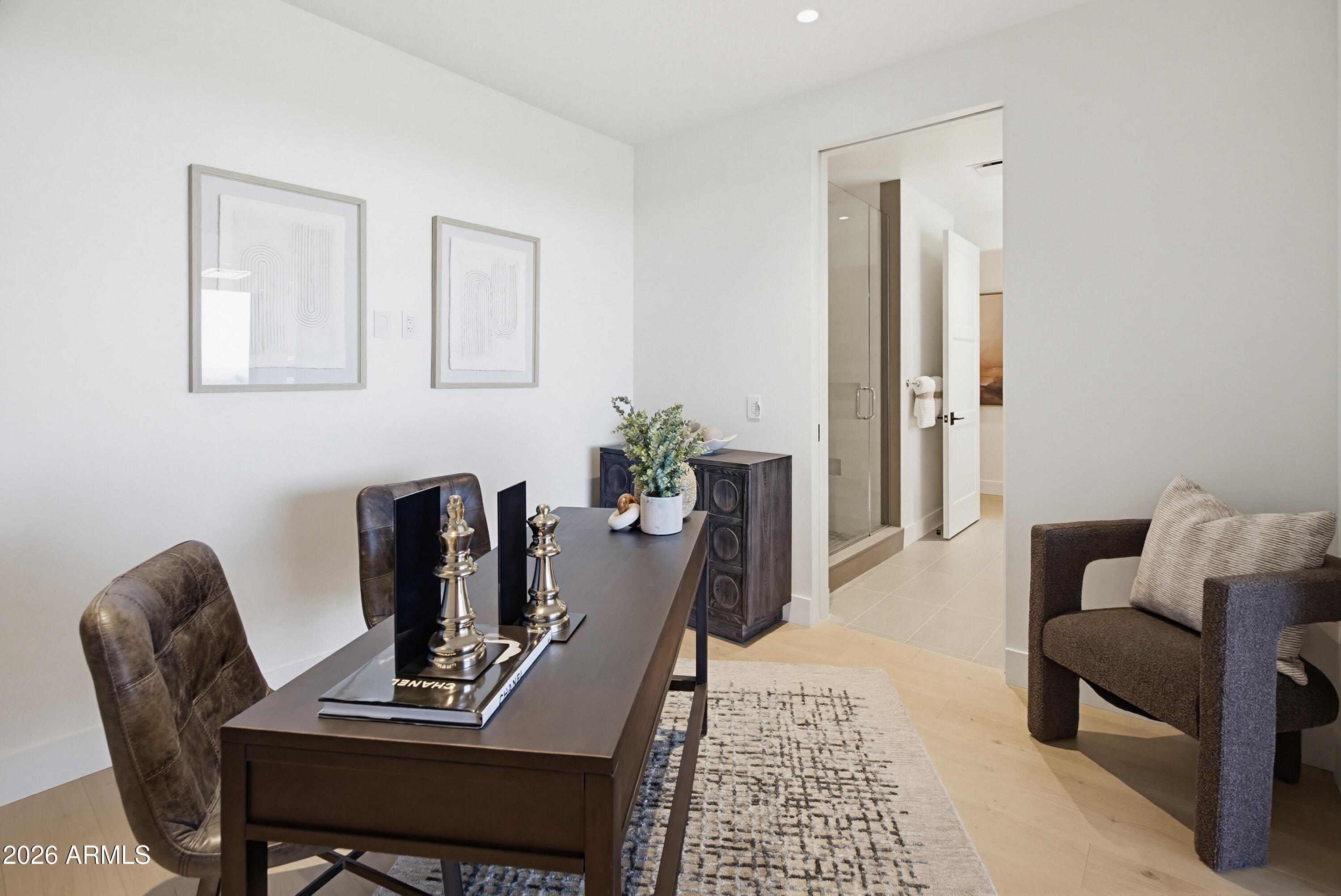 4849 North Camelback Ridge Drive, Unit B404 Scottsdale, AZ 85251 - Photo 35 of 46 4849 N Camelback Ridge Dr B404-16